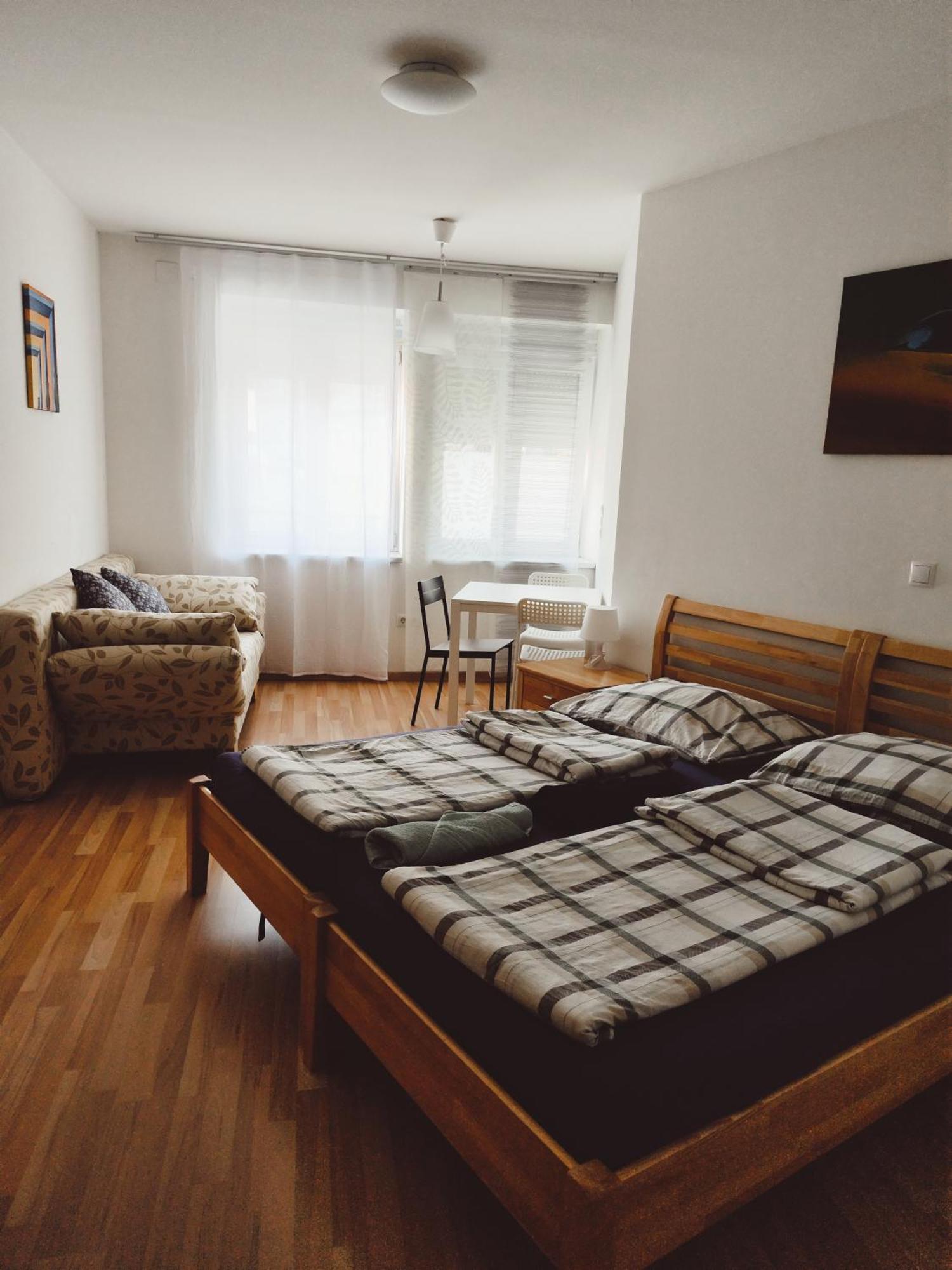 Hostel&Apartservices Viennna The Tidy Apartment Wenen Buitenkant foto